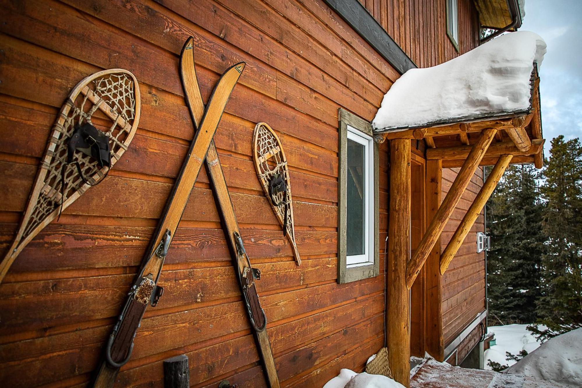 Mount Engadine Lodge Kananaskis Exterior photo